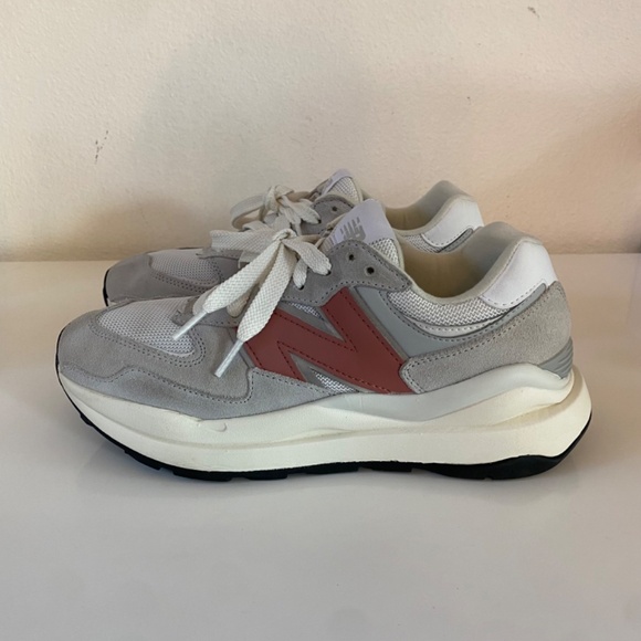 New Balance 57/40 Incubation W - Picture 8 of 10